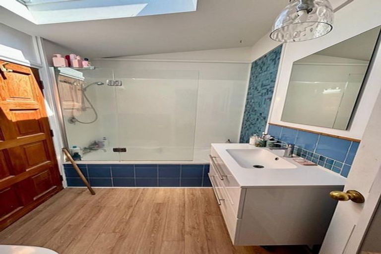 Photo of property in 128 Charles Street, Westshore, Napier, 4110