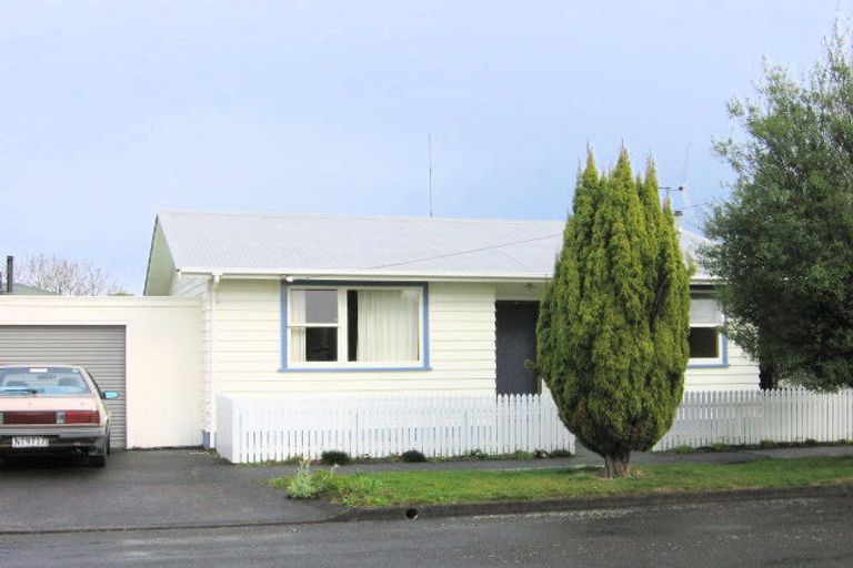 Photo of property in 18 Stirling Crescent, Hokowhitu, Palmerston North, 4410