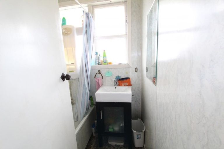 Photo of property in 1 Saint Andrews Drive, Tokoroa, 3420