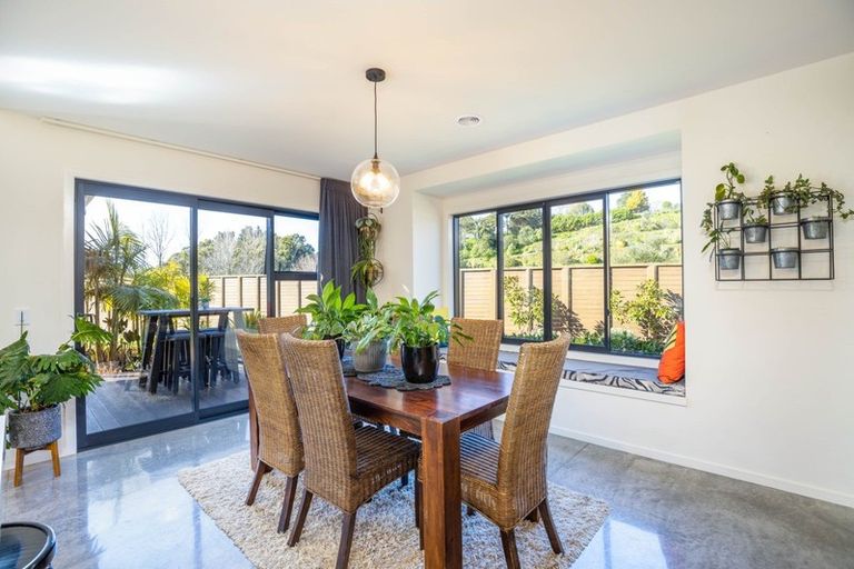 Photo of property in 10 Pike Place, Ferndale, New Plymouth, 4310