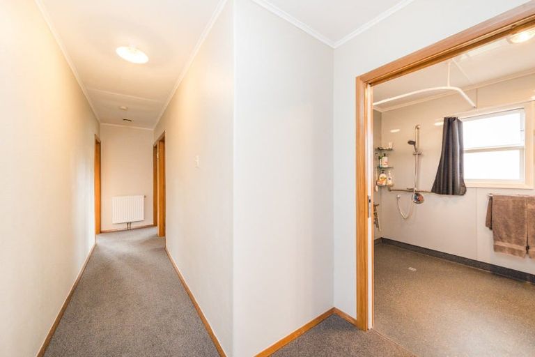 Photo of property in 12 Lagoon Road, Rangiwahia, Kimbolton, 4774