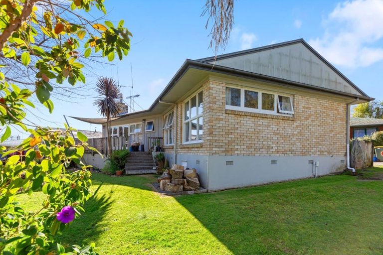 Photo of property in 15 Gisborne Road, Te Puke, 3119