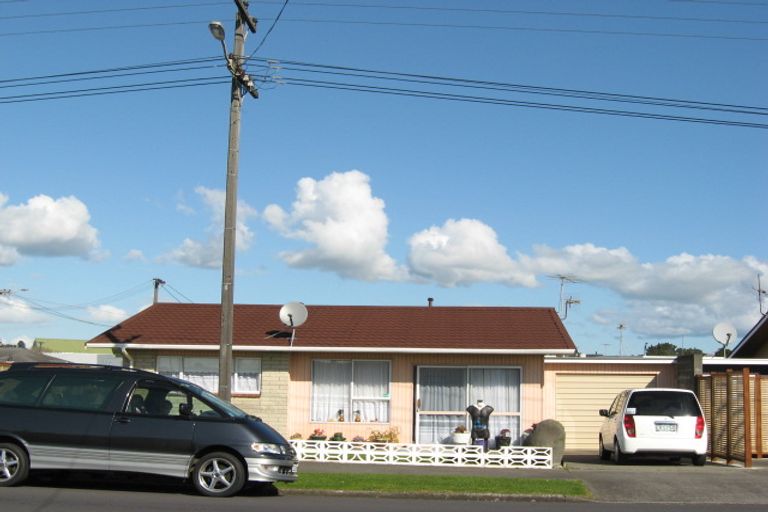 Photo of property in 16a Barriball Street, Fitzroy, New Plymouth, 4312