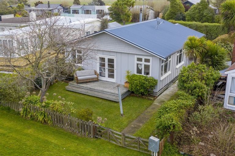 Photo of property in 78 Park Terrace, Waikuku Beach, 7473
