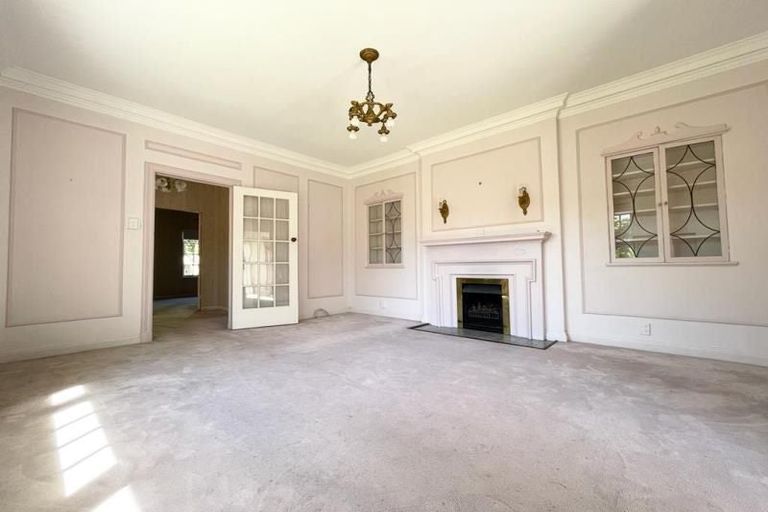 Photo of property in 40 Matai Road, Greenlane, Auckland, 1051
