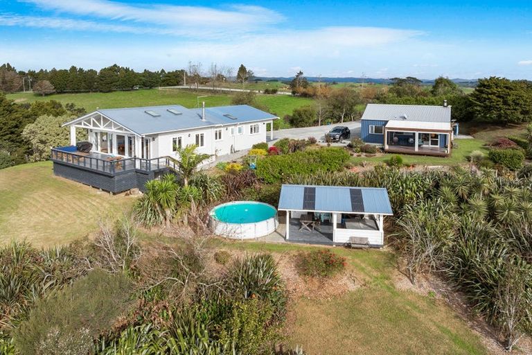 Photo of property in 679 Silver Hill Road, Wellsford, 0974