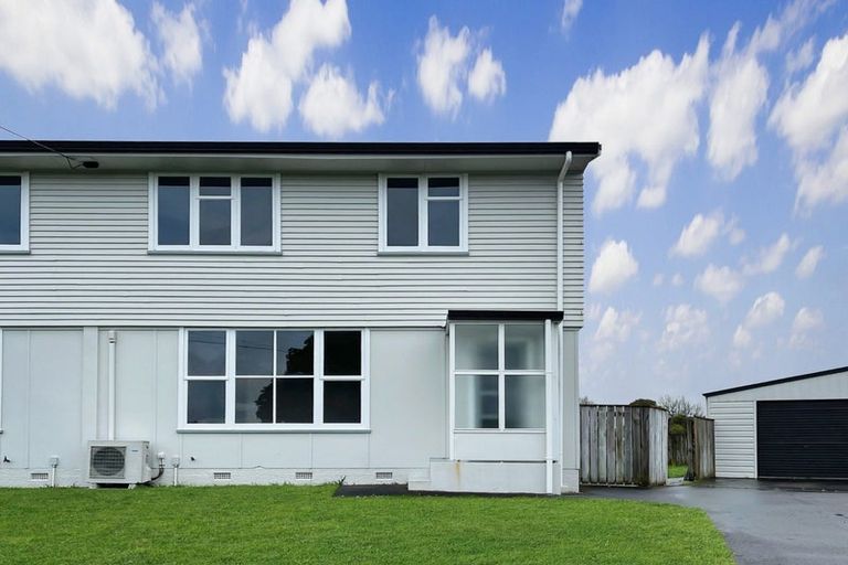 Photo of property in 6-8 Devon Crescent, Bulls, 4818