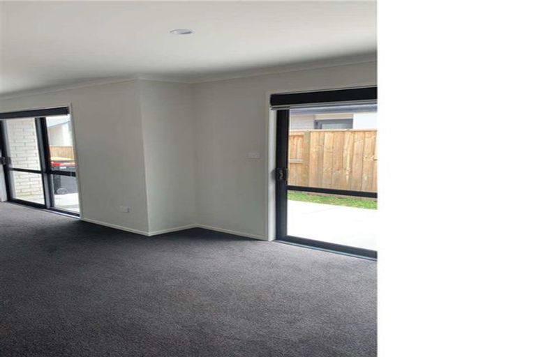 Photo of property in 11 Navy Lane, Papamoa, 3118