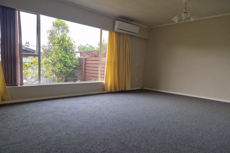 Photo of property in 11a Waddington Drive, Naenae, Lower Hutt, 5011