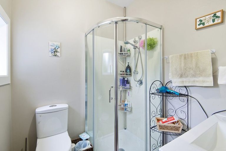 Photo of property in 19b Owens Terrace, Upper Riccarton, Christchurch, 8041