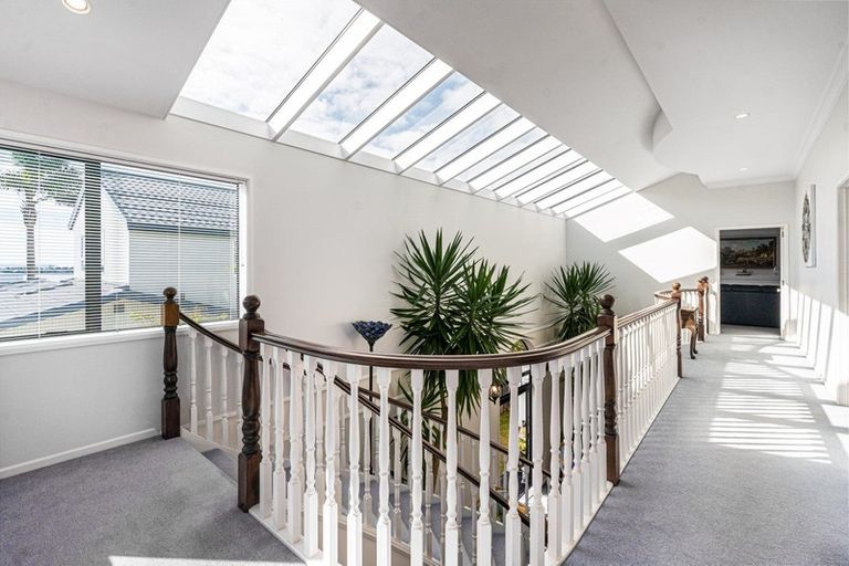 Photo of property in 10 Ander Place, Takapuna, Auckland, 0622