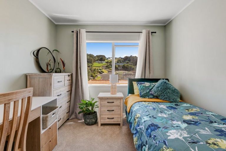 Photo of property in 55b Ferry Road, Arkles Bay, Whangaparaoa, 0932