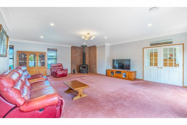 Photo of property in 10 Coronation Street, Strathern, Invercargill, 9812