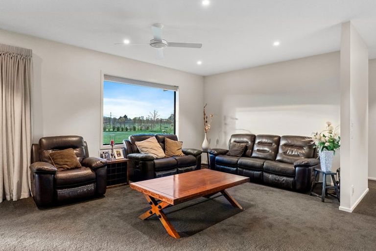 Photo of property in 25 Hallfield Drive, Ohoka, Kaiapoi, 7692