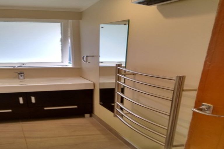 Photo of property in 55 Wilford Street, Wallaceville, Upper Hutt, 5018