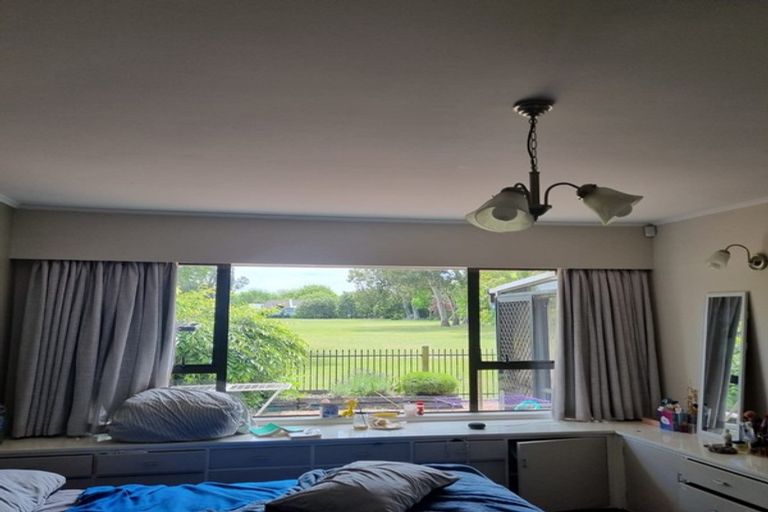 Photo of property in 3 Farnham Place, Ilam, Christchurch, 8041