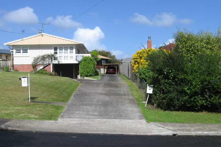 Photo of property in 1/6 Daytona Road, Henderson, Auckland, 0610