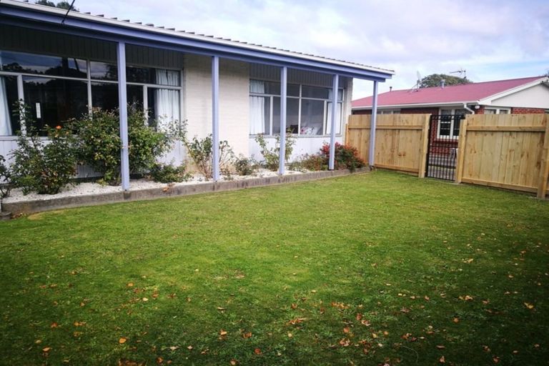 Photo of property in 11 Rosebank Avenue, Avalon, Lower Hutt, 5011