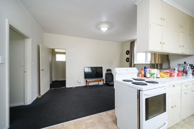 Photo of property in 57a Lombard Street, Palmerston North, 4410