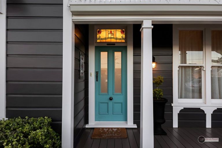 Photo of property in 35 Buick Street, Petone, Lower Hutt, 5012