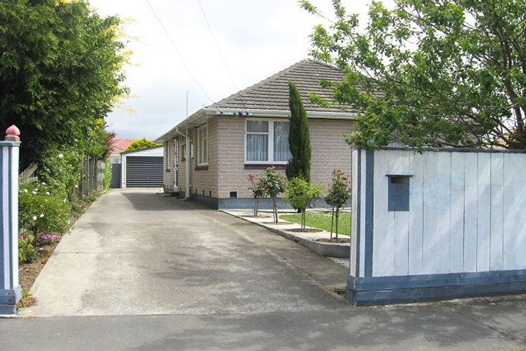 Photo of property in 31 Fenchurch Street, Redwood, Christchurch, 8051