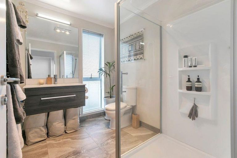 Photo of property in 24 Rangihina Road, Hobsonville, Auckland, 0616