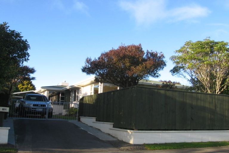 Photo of property in 19 Dunk Place, Milson, Palmerston North, 4414