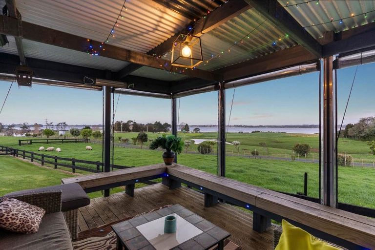 Photo of property in 96 Westhead Road, Pollok, Waiuku, 2683