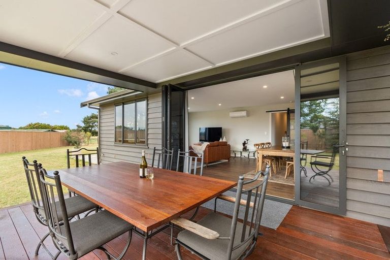 Photo of property in 3 Old Orchard Road, Solway, Masterton, 5810