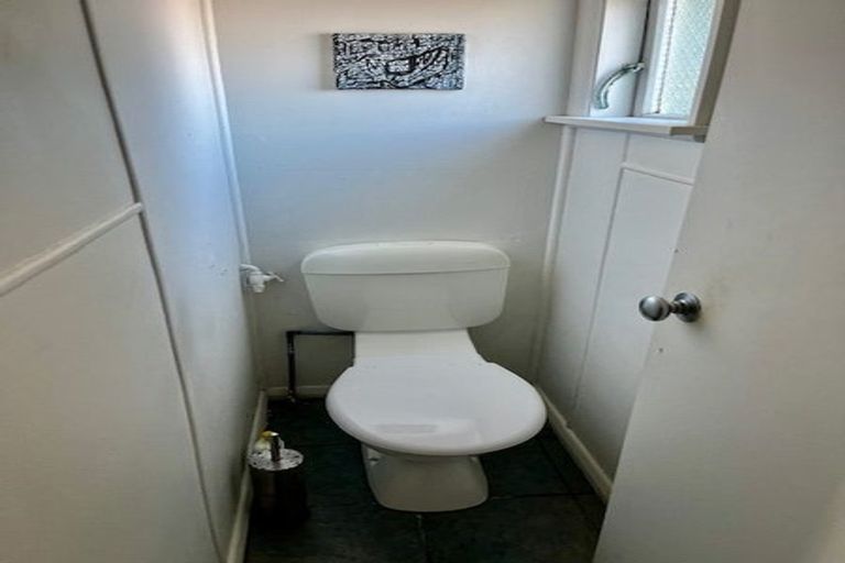 Photo of property in 108a Wexford Road, Miramar, Wellington, 6022