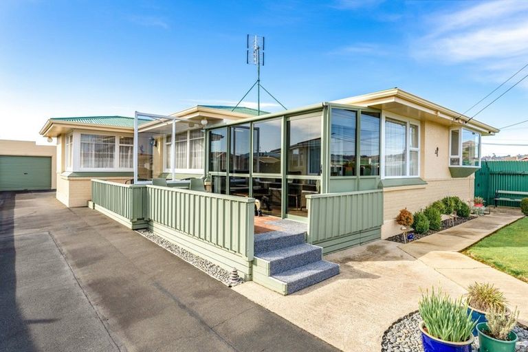 Photo of property in 18 Duff Place, Mosgiel, 9024