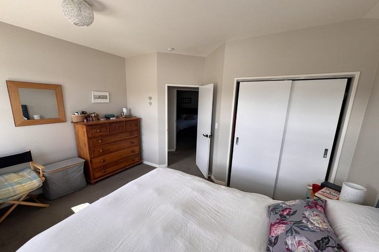 Photo of property in 2a Dawson Street, Berhampore, Wellington, 6023