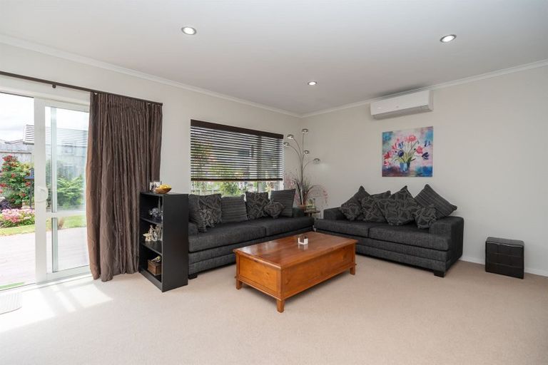 Photo of property in 6 Northbrook Glen, Flagstaff, Hamilton, 3210