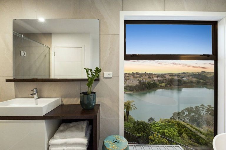 Photo of property in 25a Pohutukawa Avenue, Shelly Park, Auckland, 2014