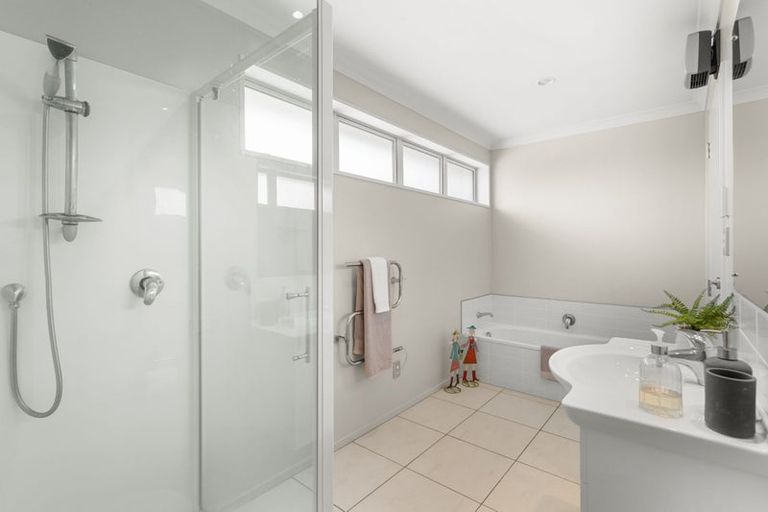 Photo of property in 17 Longspur Avenue, Wigram, Christchurch, 8025