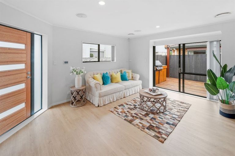 Photo of property in 3/26 Inverness Road, Browns Bay, Auckland, 0630