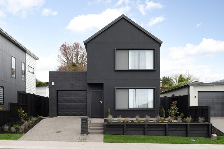 Photo of property in 21 Musselwhite Terrace, Chartwell, Hamilton, 3210