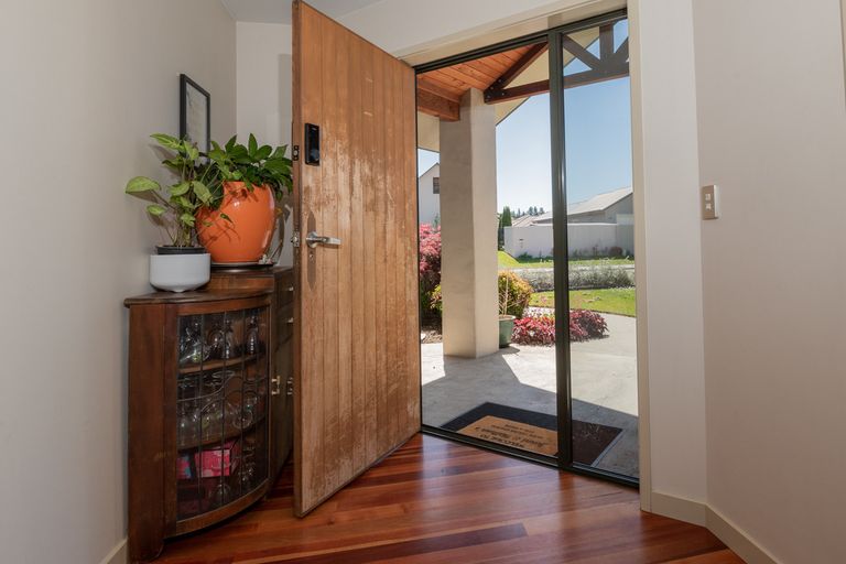 Photo of property in 7 Larch Crescent, Alexandra, 9320