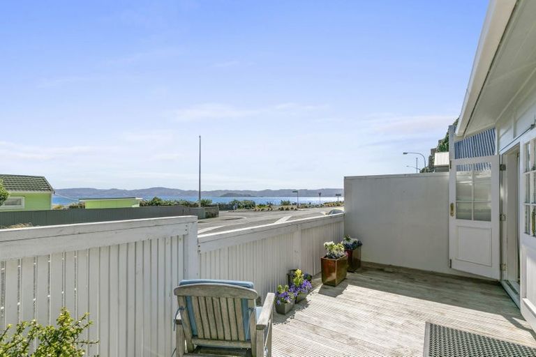 Photo of property in 69 Muritai Road, Eastbourne, Lower Hutt, 5013