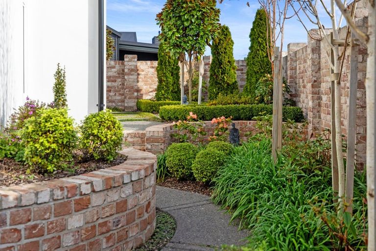 Photo of property in 5 Mollisia Lane, Papamoa Beach, Papamoa, 3118