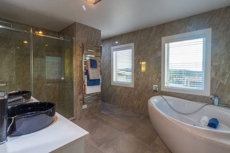 Photo of property in 45 Sovereign Street, Flat Bush, Auckland, 2019