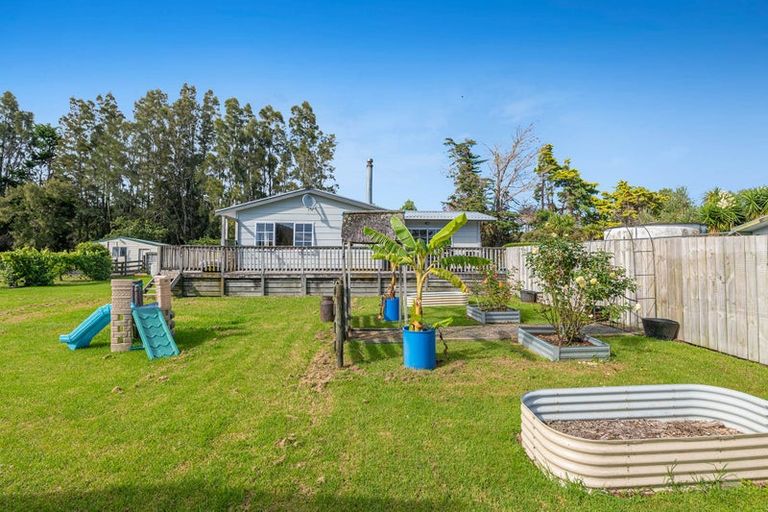Photo of property in 2832 Kaipara Coast Highway, Glorit, Warkworth, 0984