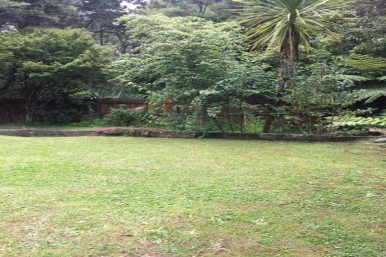 Photo of property in 18 Kawaka Street, Titirangi, Auckland, 0604