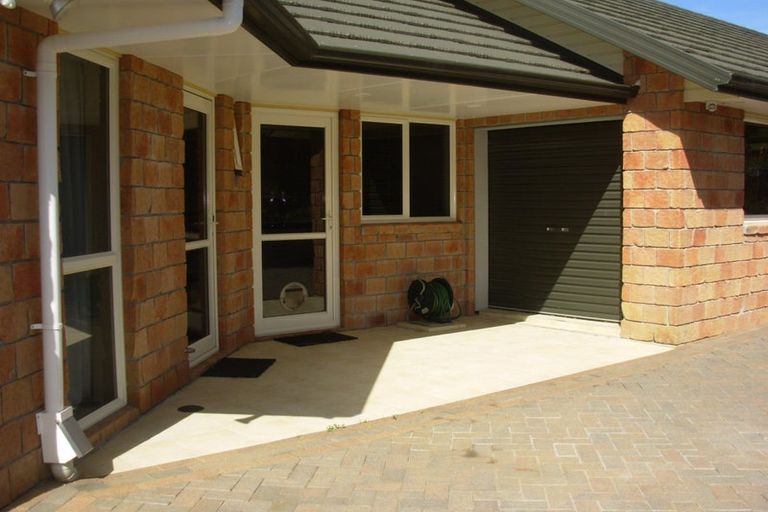 Photo of property in 91 Paparata Road, Bombay, 2675