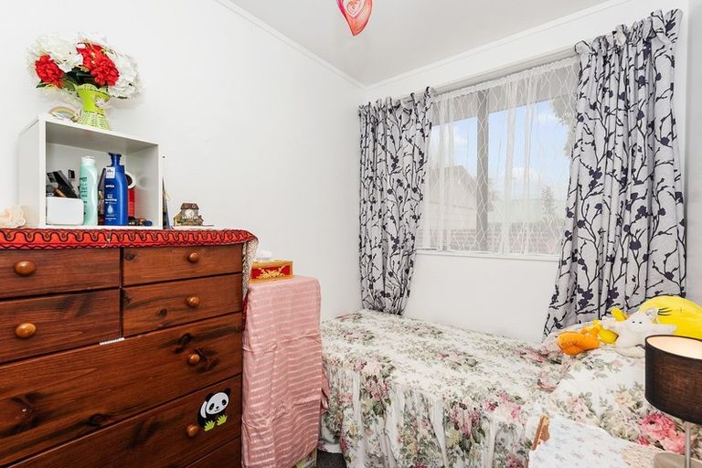 Photo of property in 49 Crawshaw Drive, Nawton, Hamilton, 3200