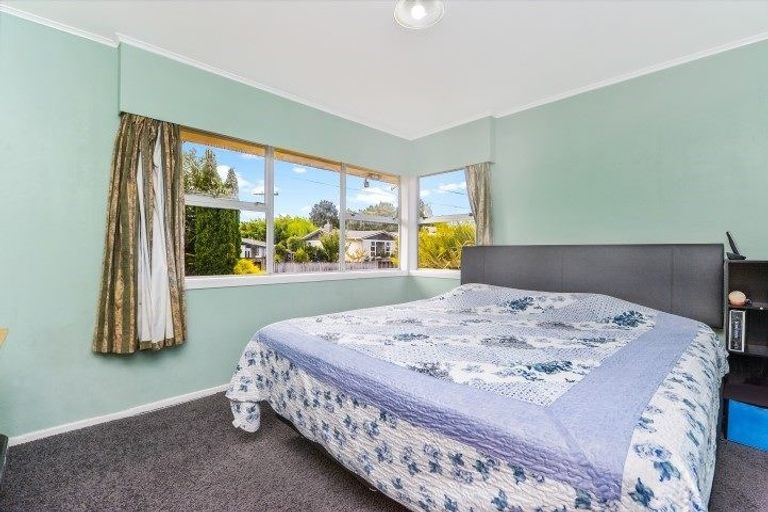 Photo of property in 31 Southsea Crescent, Silverdale, Hamilton, 3216