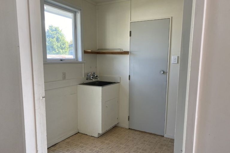 Photo of property in 120 Queens Avenue, Frankton, Hamilton, 3204