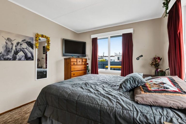 Photo of property in 38 Bedford Street, Eltham, 4322