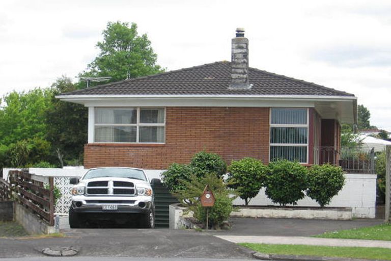 Photo of property in 29 Jade Avenue, Pakuranga Heights, Auckland, 2010