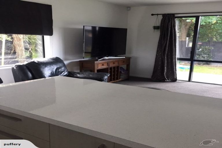 Photo of property in 2/184 Palmers Road, New Brighton, Christchurch, 8083